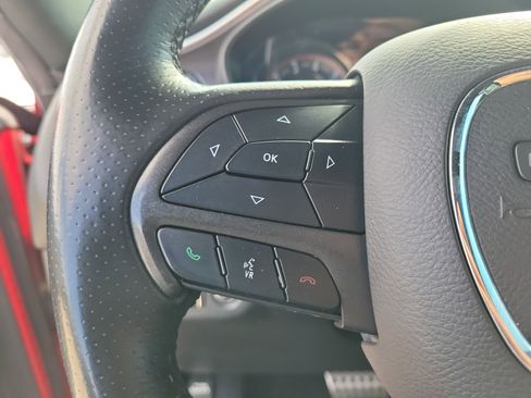 Used 2017 Dodge Challenger SXT Plus image 23