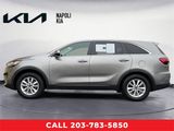 Used 2019 Kia Sorento LX image 6