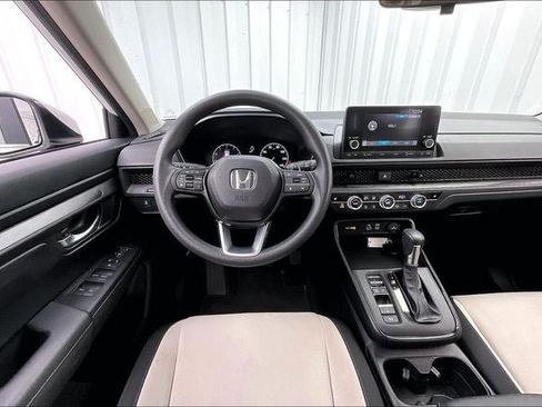 Used 2024 Honda CR-V EX image 5