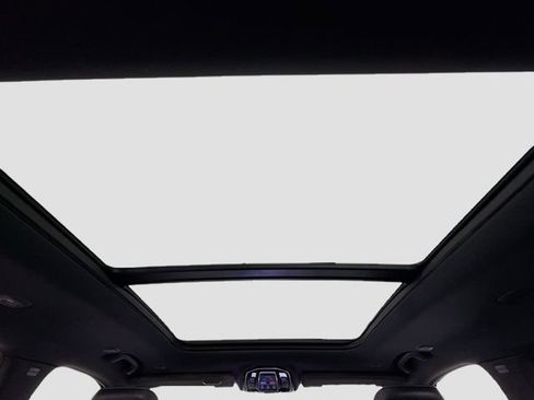 Used 2022 Jeep Grand Cherokee L Overland w/ Luxury Tech Group IV image 22