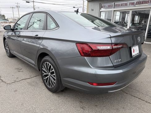 Used 2021 Volkswagen Jetta S image 5