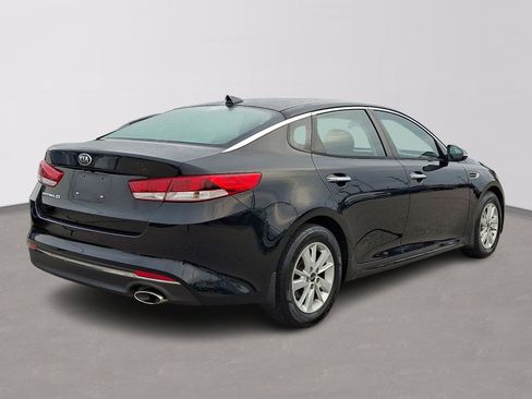 Used 2017 Kia Optima LX image 6