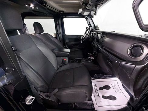 Used 2021 Jeep Wrangler Sport AWD/4WD image 28