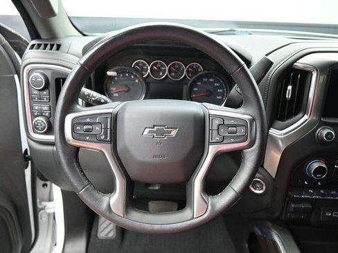 Used 2020 Chevrolet Silverado 1500 RST AWD/4WD image 16