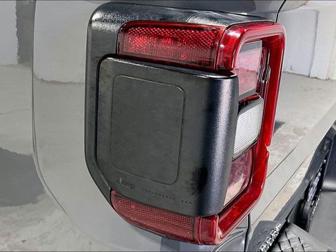 Used 2021 Jeep Gladiator Mojave image 39