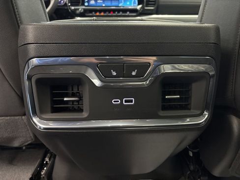 New 2026 Chevrolet Silverado 1500 LTZ w/ Technology Package AWD/4WD image 12