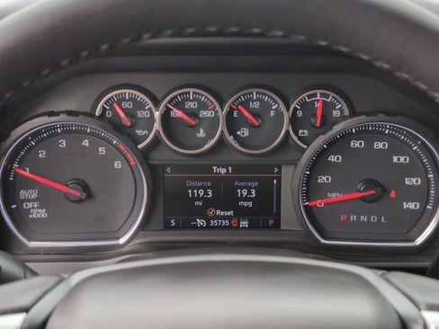 Certified 2022 Chevrolet Silverado 1500 LT w/ Z71 Off-Road Package AWD/4WD image 12