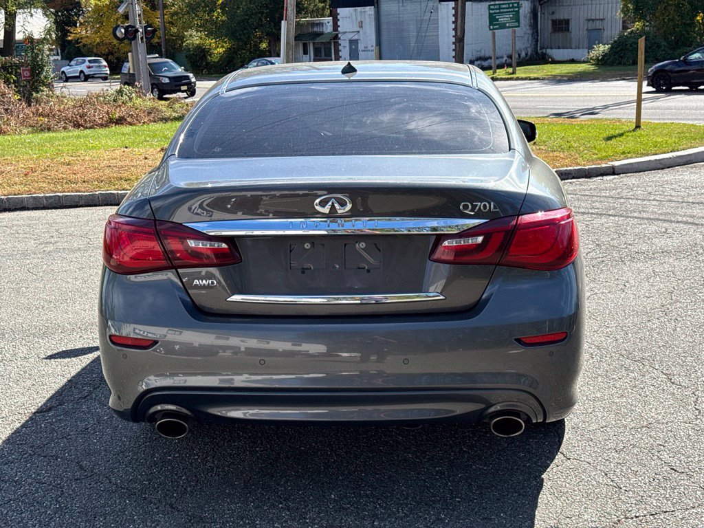 Used 2015 INFINITI Q70 L 3.7 w/ Deluxe Touring Package AWD/4WD image 6