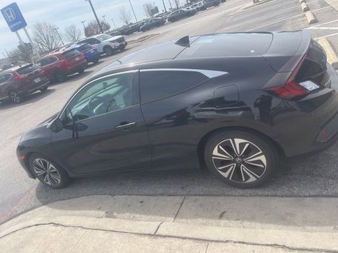 Used 2018 Honda Civic EX-T image 8