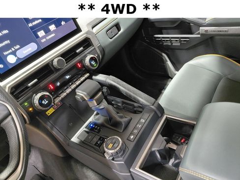 Used 2025 Toyota 4Runner Trailhunter image 4