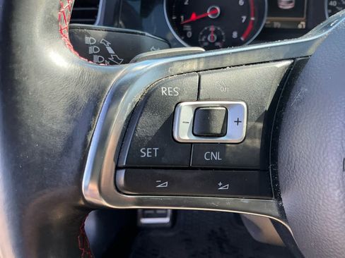 Used 2016 Volkswagen GTI Autobahn w/ Lighting Package (SEL) image 18