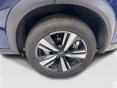 Used 2024 Nissan Rogue SL image 88