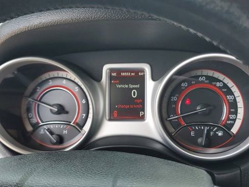 Used 2019 Dodge Journey SE FWD image 14
