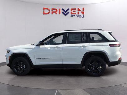 New 2025 Jeep Grand Cherokee Altitude