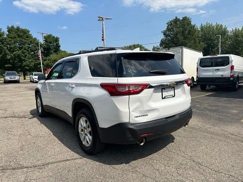 Used 2019 Chevrolet Traverse LT w/ LPO, Floor Liner Package FWD image 3