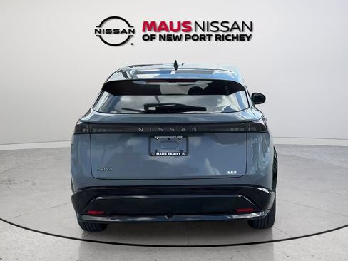 Used 2025 Nissan Ariya FWD image 15