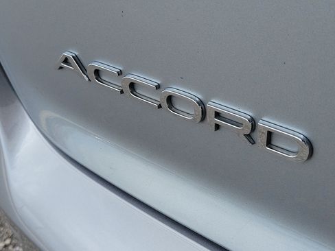 Used 2024 Honda Accord LX image 8