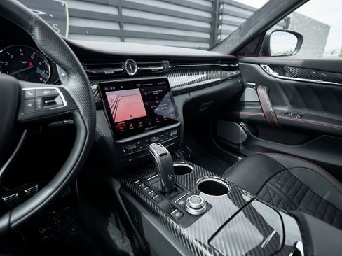 Used 2021 Maserati Quattroporte Trofeo image 70