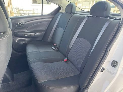 Used 2019 Nissan Versa SV FWD image 18