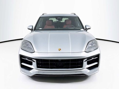 New 2026 Porsche Cayenne GTS image 6