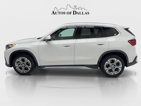 Used 2025 BMW X1 xDrive28i AWD/4WD image 5