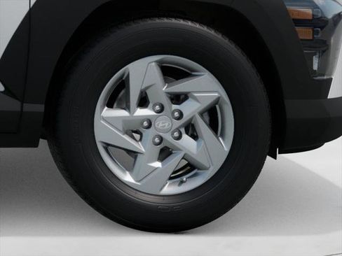 New 2026 Hyundai Kona SE FWD image 8