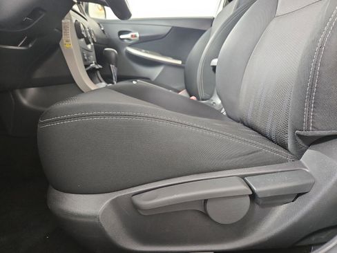 Used 2013 Toyota Corolla S w/ Premium Pkg image 29