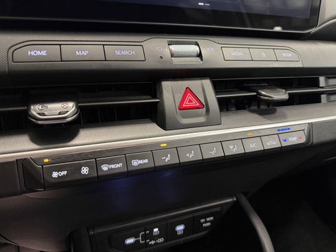 Used 2025 Kia K4 FWD image 10