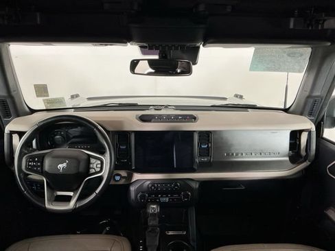 Used 2023 Ford Bronco Wildtrak AWD/4WD image 26