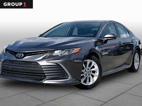Used 2024 Toyota Camry LE FWD image 1