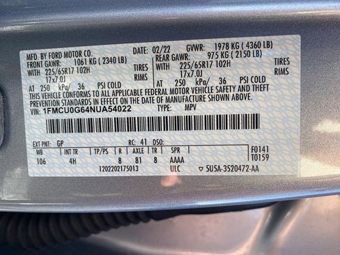 Used 2022 Ford Escape SE w/ Cold Weather Package FWD image 36