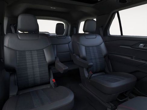 New 2026 Ford Explorer ST-Line w/ ST-Line Street Pack image 11