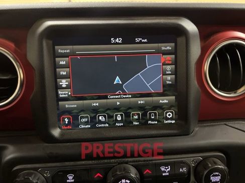 Used 2022 Jeep Gladiator Rubicon w/ Trailer Tow Package image 34