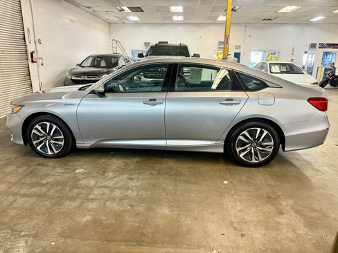Used 2019 Honda Accord Sedan 4D image 8