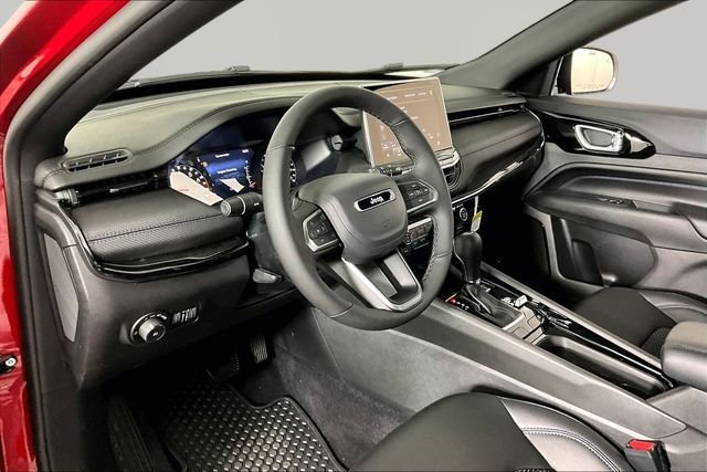 New 2026 Jeep Compass Latitude AWD/4WD image 8