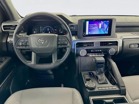 Used 2025 Toyota Tacoma SR5 image 22