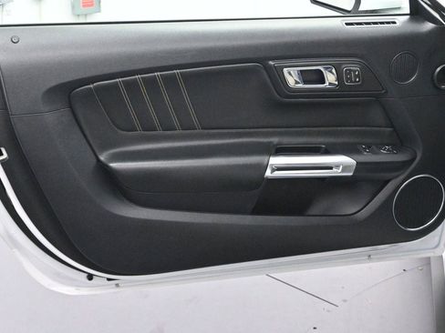 Used 2015 Ford Mustang GT Premium w/ Equipment Group 401A RWD image 10