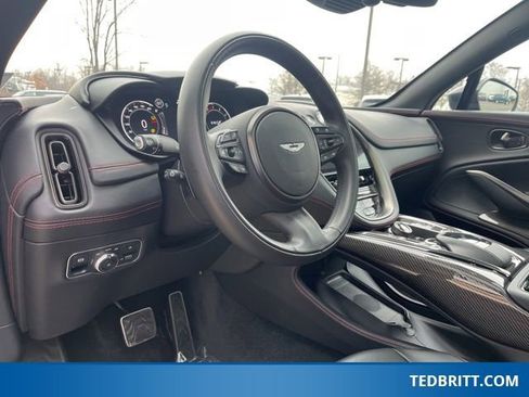 Used 2024 Aston Martin DBX 707 image 25