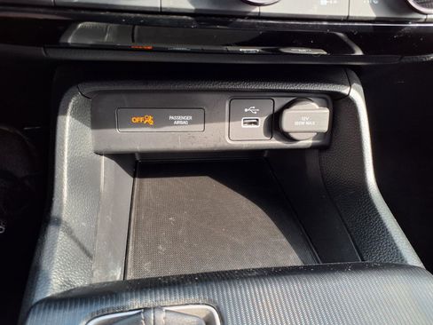 Certified 2023 Honda Civic EX-L image 9