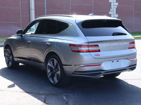 Used 2025 Genesis GV80 3.5T Prestige AWD/4WD image 8