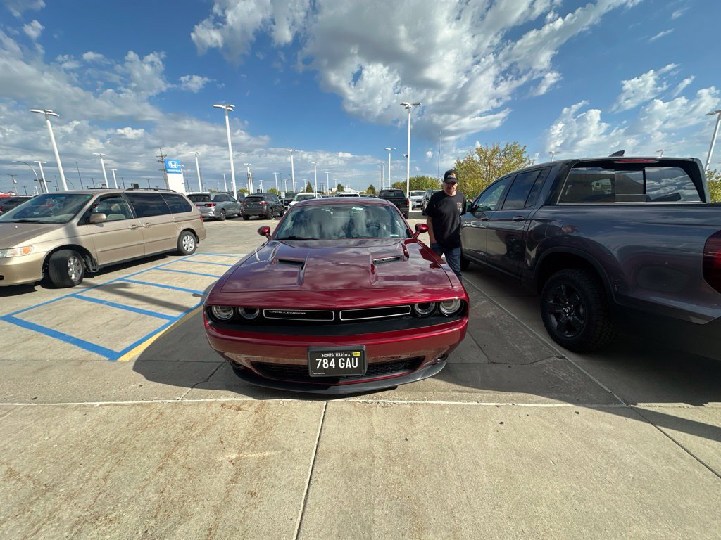 Used 2018 Dodge Challenger GT AWD/4WD image 11