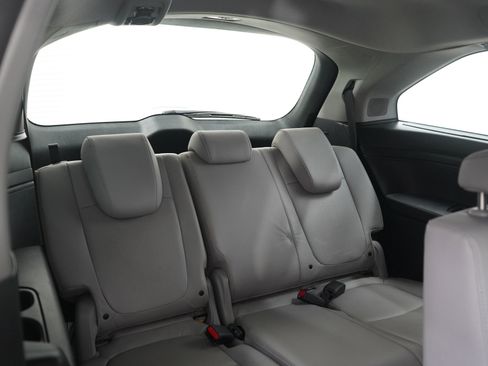 Used 2019 Honda Odyssey Touring image 12