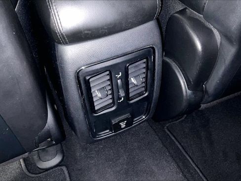 Used 2020 Jeep Grand Cherokee Altitude RWD image 33