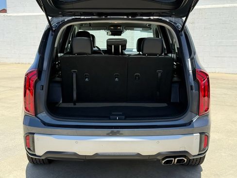 Used 2023 Kia Telluride S AWD/4WD image 19