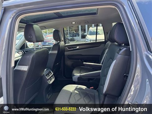 Certified 2025 Volkswagen Atlas Peak Edition SE image 10