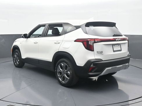 Used 2024 Kia Seltos LX image 4