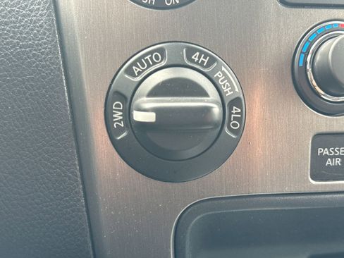 Used 2013 Nissan Armada Platinum AWD/4WD image 25