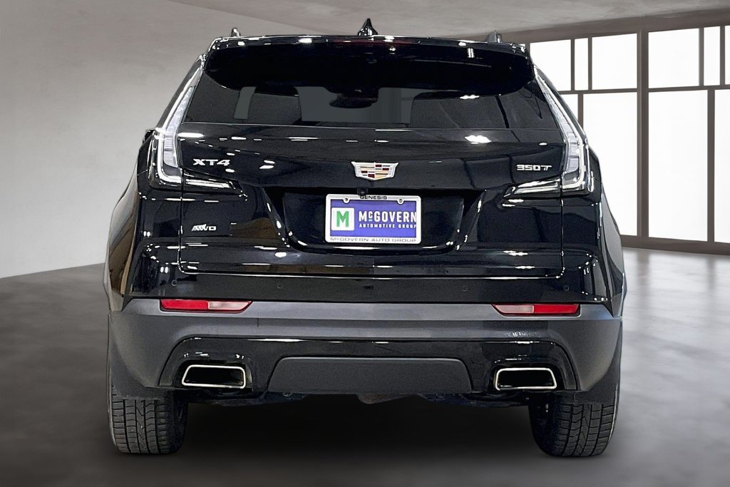 Used 2023 Cadillac XT4 Sport w/ Cold Weather Package AWD/4WD image 6