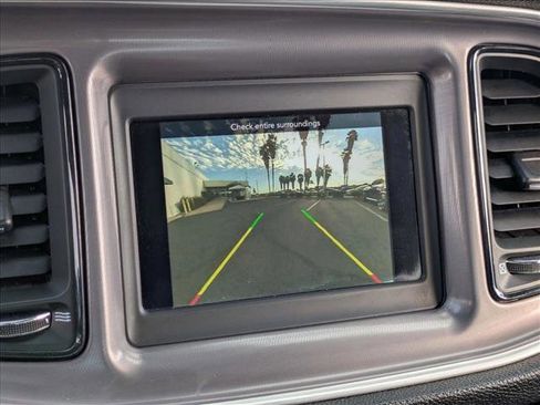 Used 2022 Dodge Challenger GT image 13