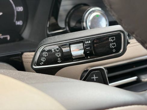 Used 2022 Lincoln Corsair AWD w/ Premium Package image 29